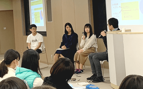 実際に留学した生徒によるパネルディスカッション